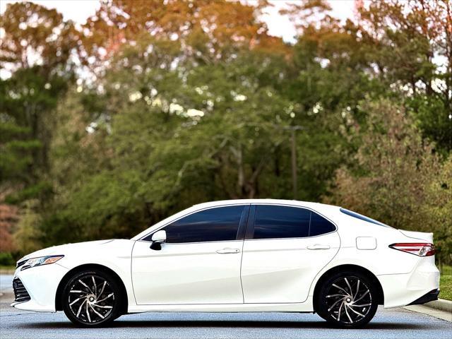 used 2018 Toyota Camry car, priced at $18,289