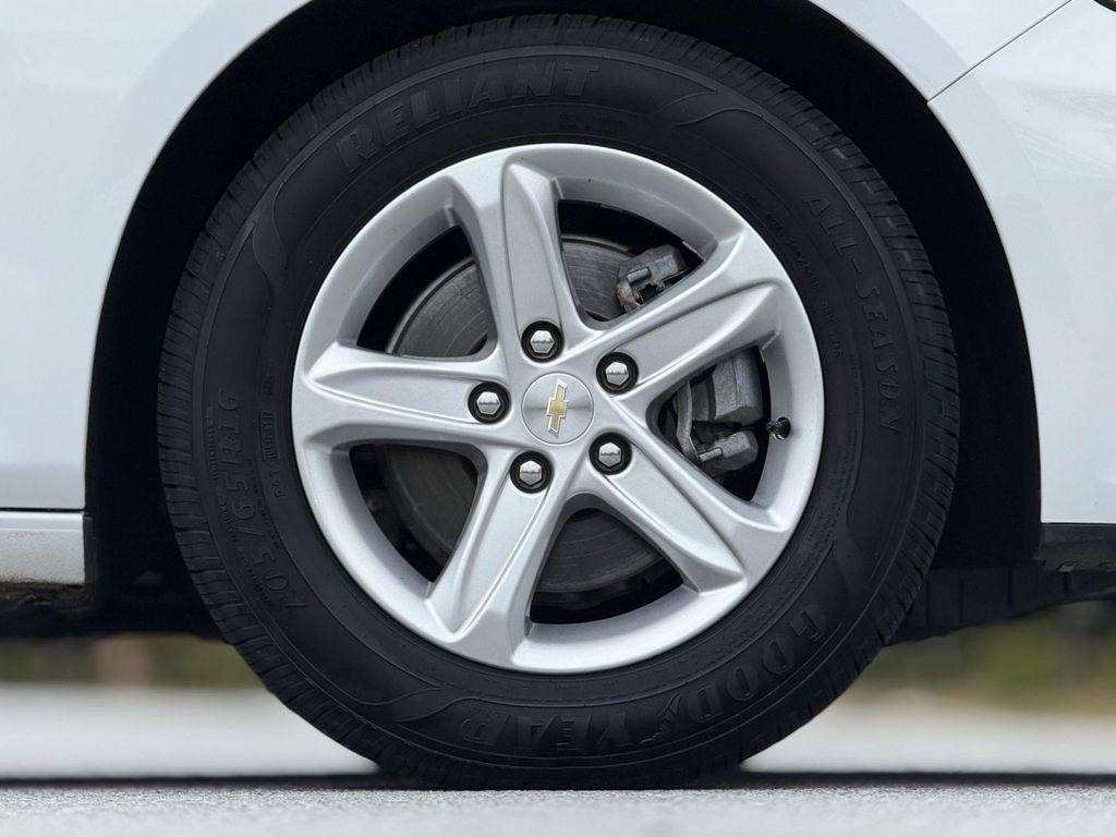 used 2024 Chevrolet Malibu car, priced at $18,089