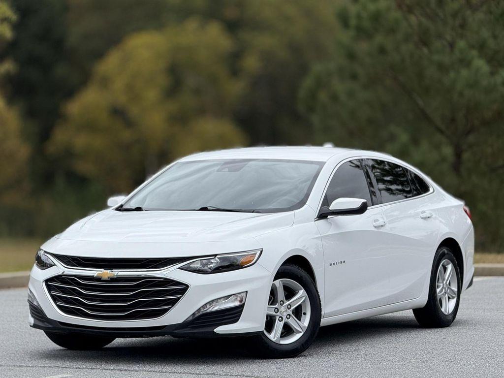 used 2024 Chevrolet Malibu car, priced at $18,089