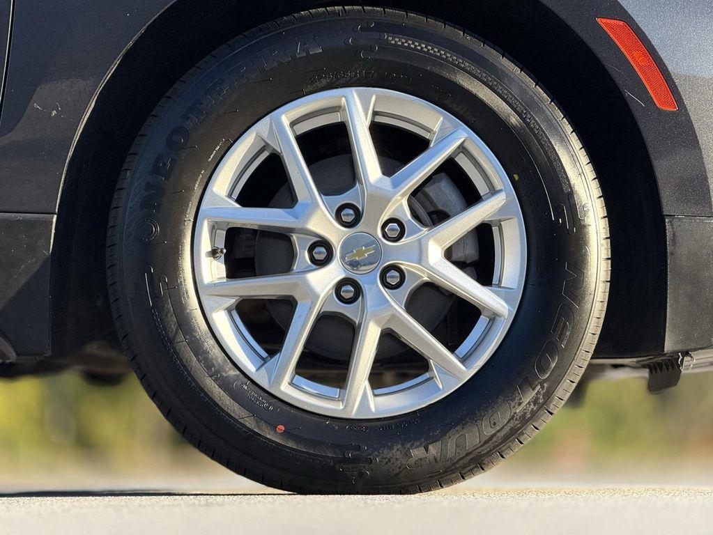 used 2022 Chevrolet Equinox car, priced at $17,539