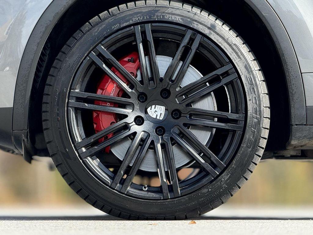 used 2017 Porsche Cayenne car, priced at $36,789