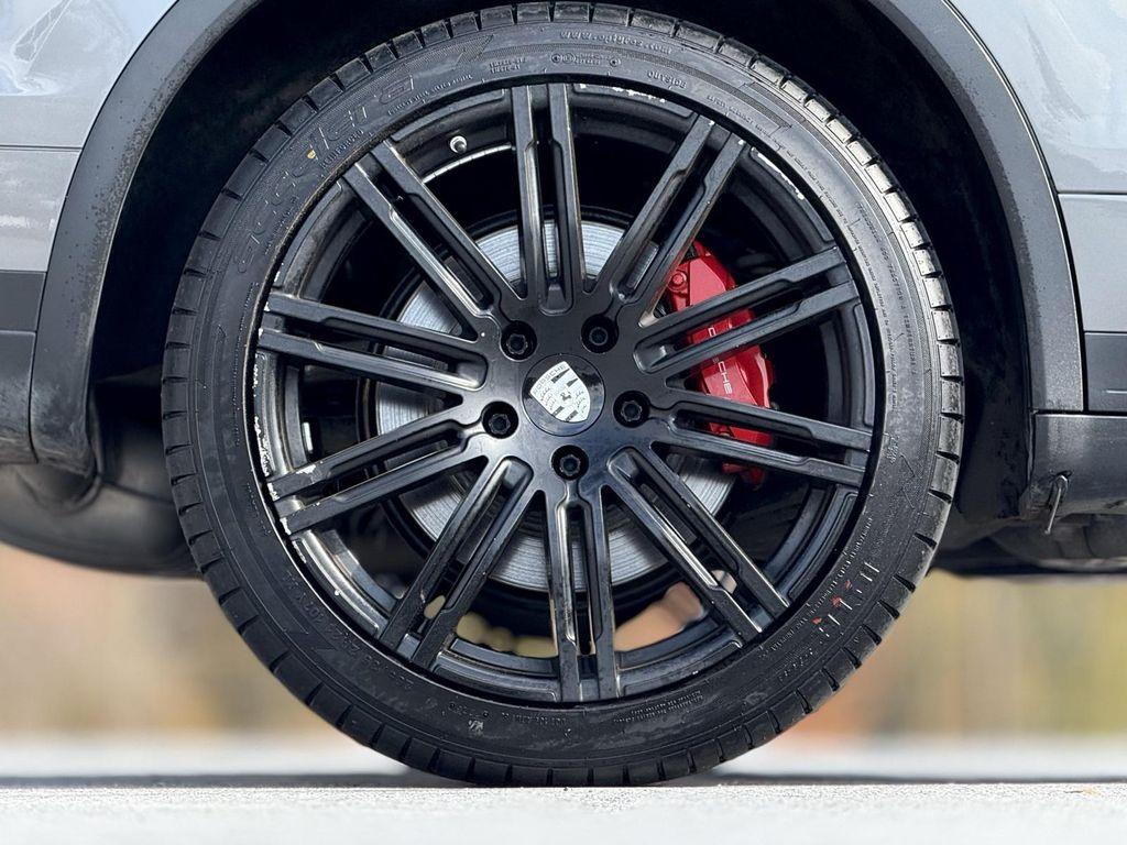 used 2017 Porsche Cayenne car, priced at $36,789