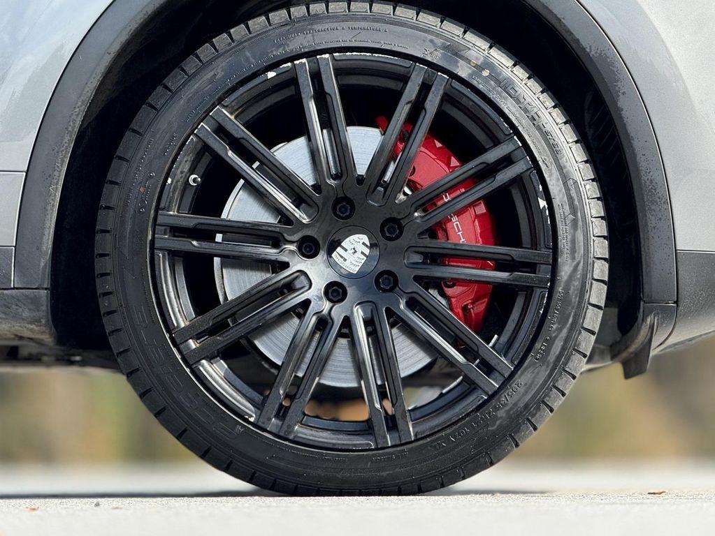 used 2017 Porsche Cayenne car, priced at $36,789