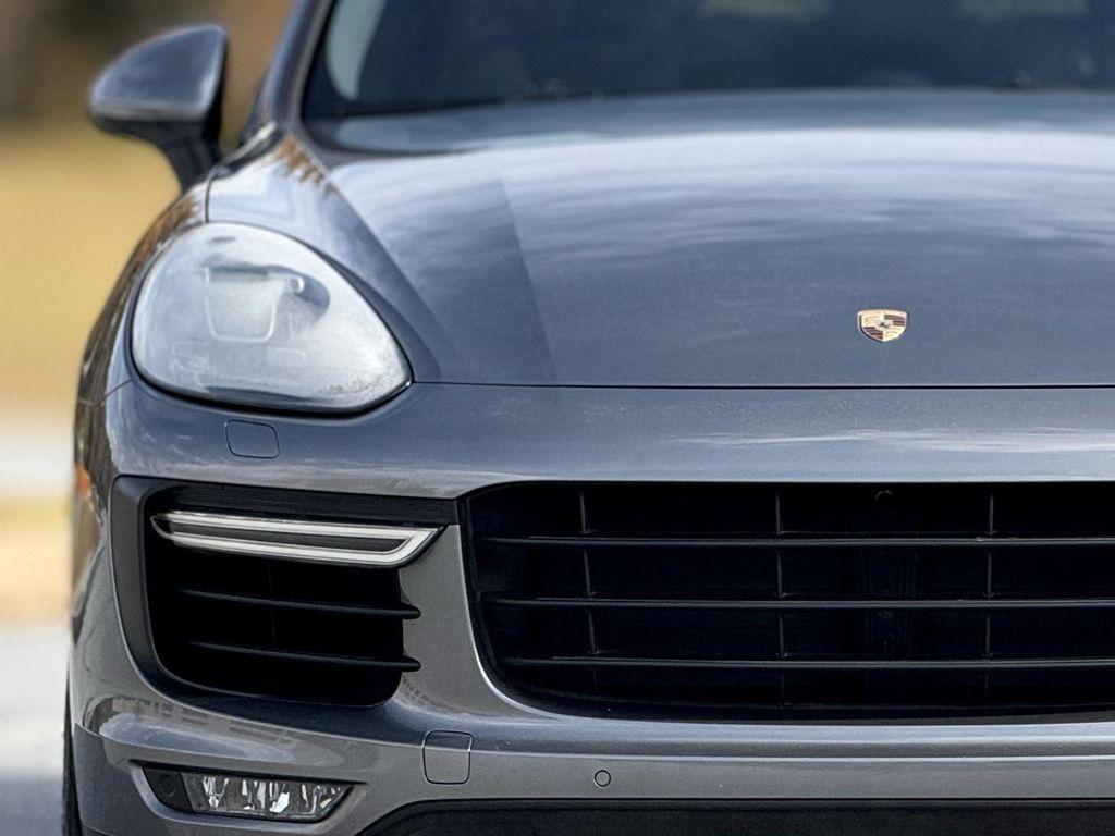 used 2017 Porsche Cayenne car, priced at $36,789