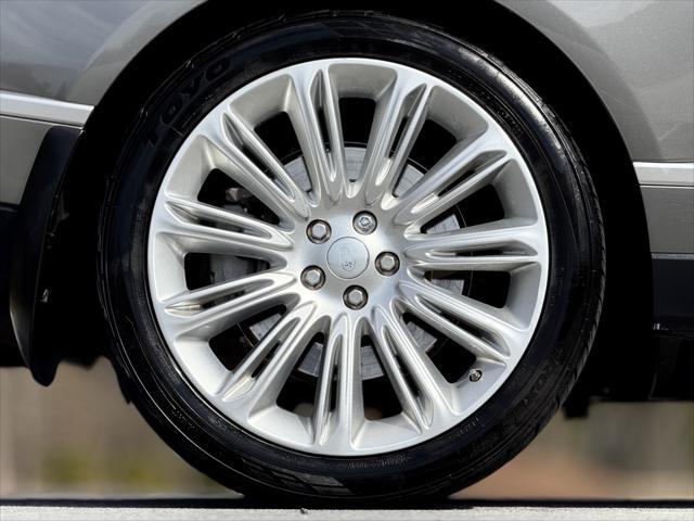 used 2020 Land Rover Range Rover car, priced at $37,389