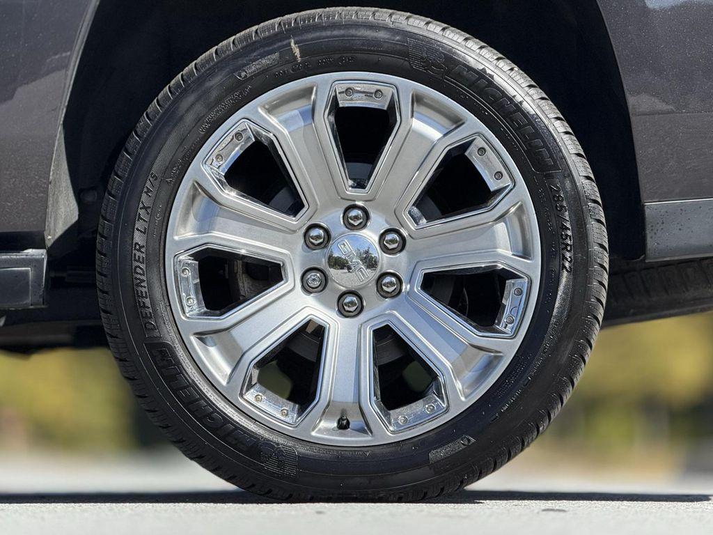 used 2017 GMC Yukon car, priced at $26,289