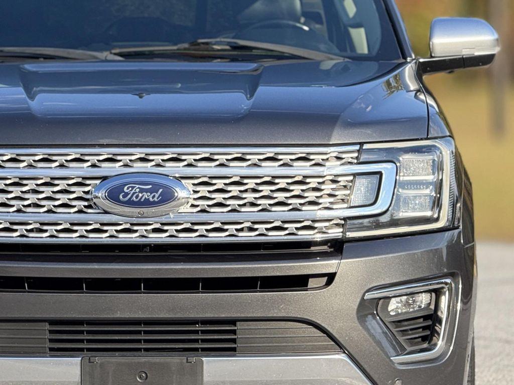 used 2018 Ford Expedition car, priced at $30,999