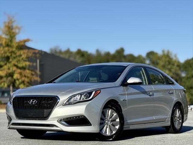 used 2016 Hyundai Sonata Hybrid car, priced at $10,789