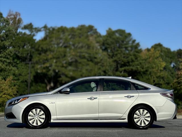 used 2016 Hyundai Sonata Hybrid car, priced at $10,789