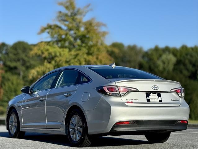 used 2016 Hyundai Sonata Hybrid car, priced at $10,789