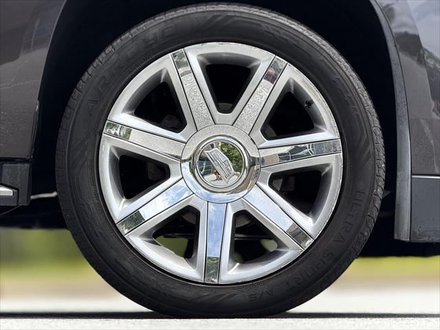 used 2017 Cadillac Escalade car, priced at $26,999