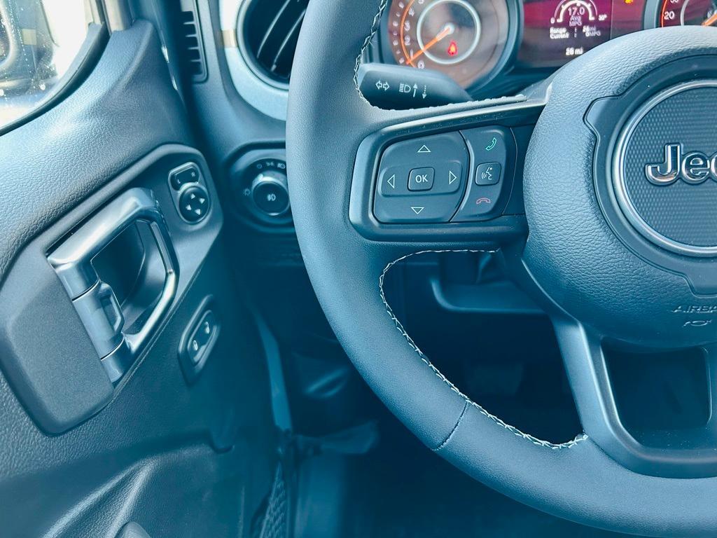 new 2025 Jeep Wrangler car, priced at $49,981