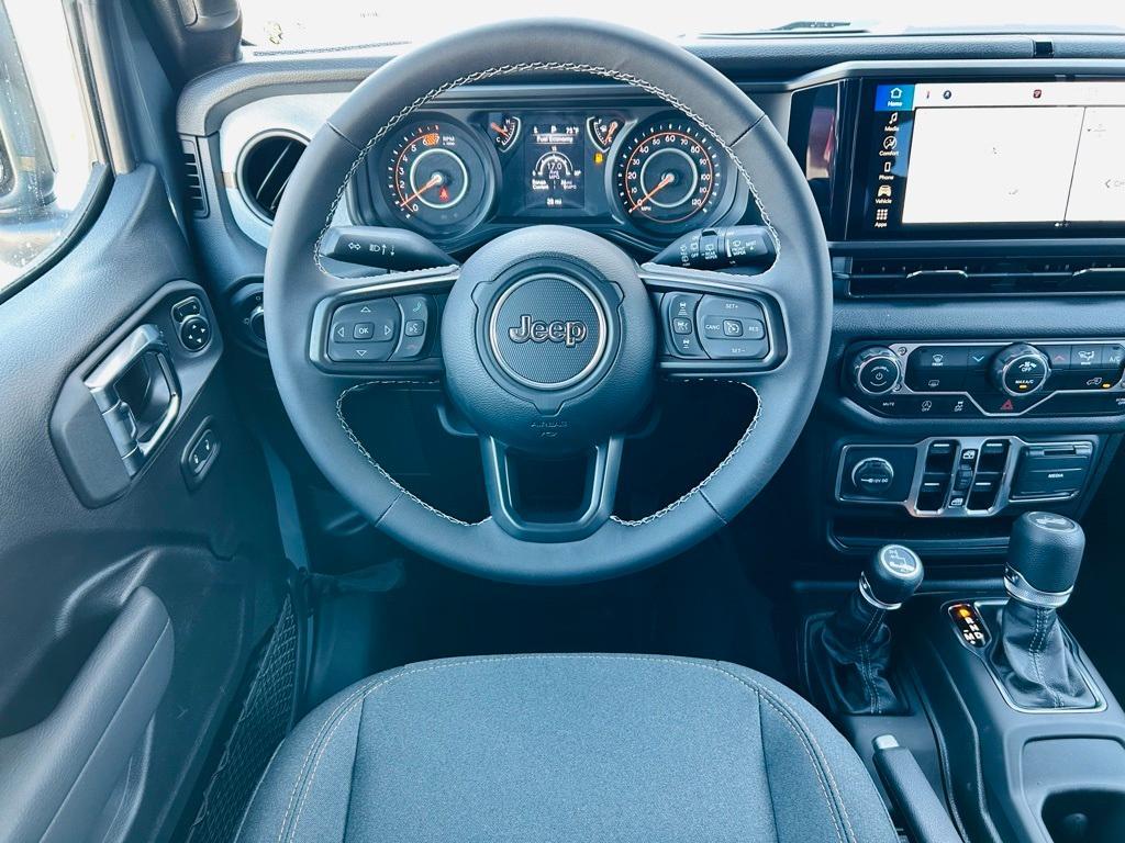 new 2025 Jeep Wrangler car, priced at $49,981