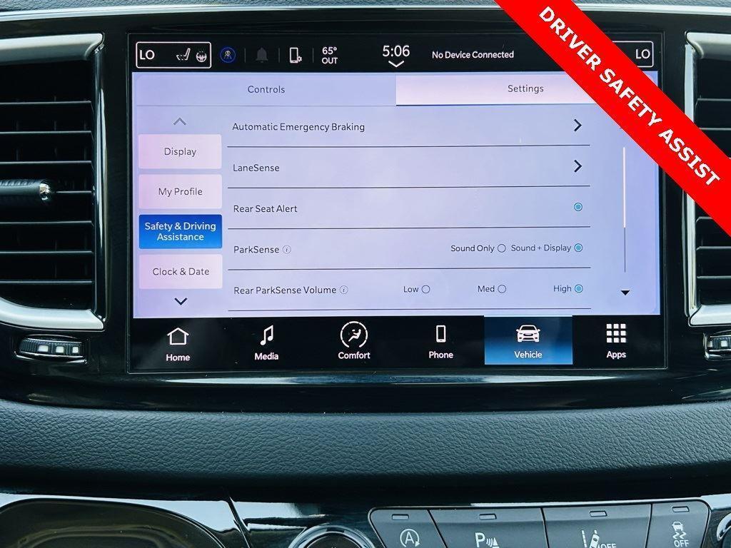 used 2023 Chrysler Pacifica car, priced at $24,900