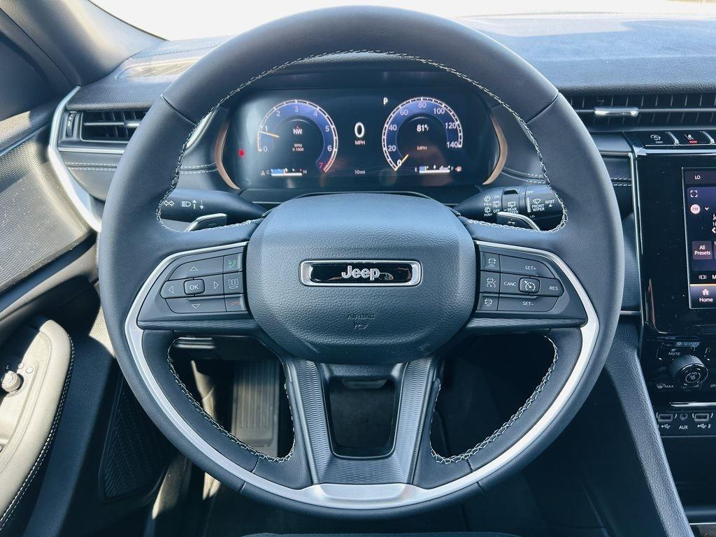 new 2025 Jeep Grand Cherokee car, priced at $41,625