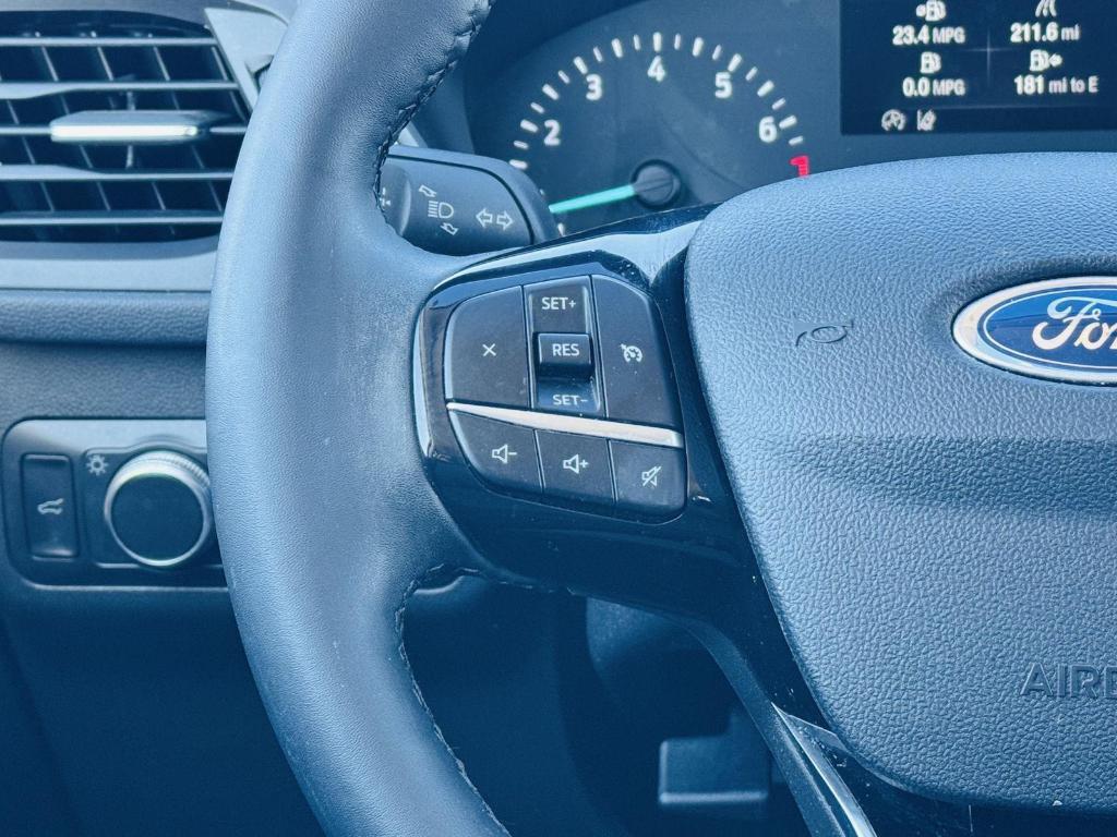 used 2022 Ford Escape car, priced at $22,900