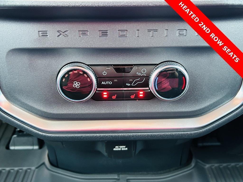 new 2025 Ford Expedition car, priced at $83,500