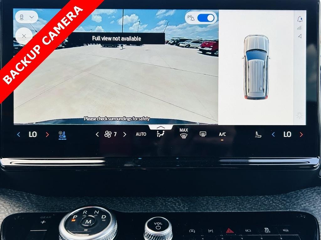 new 2025 Ford Expedition car, priced at $83,500