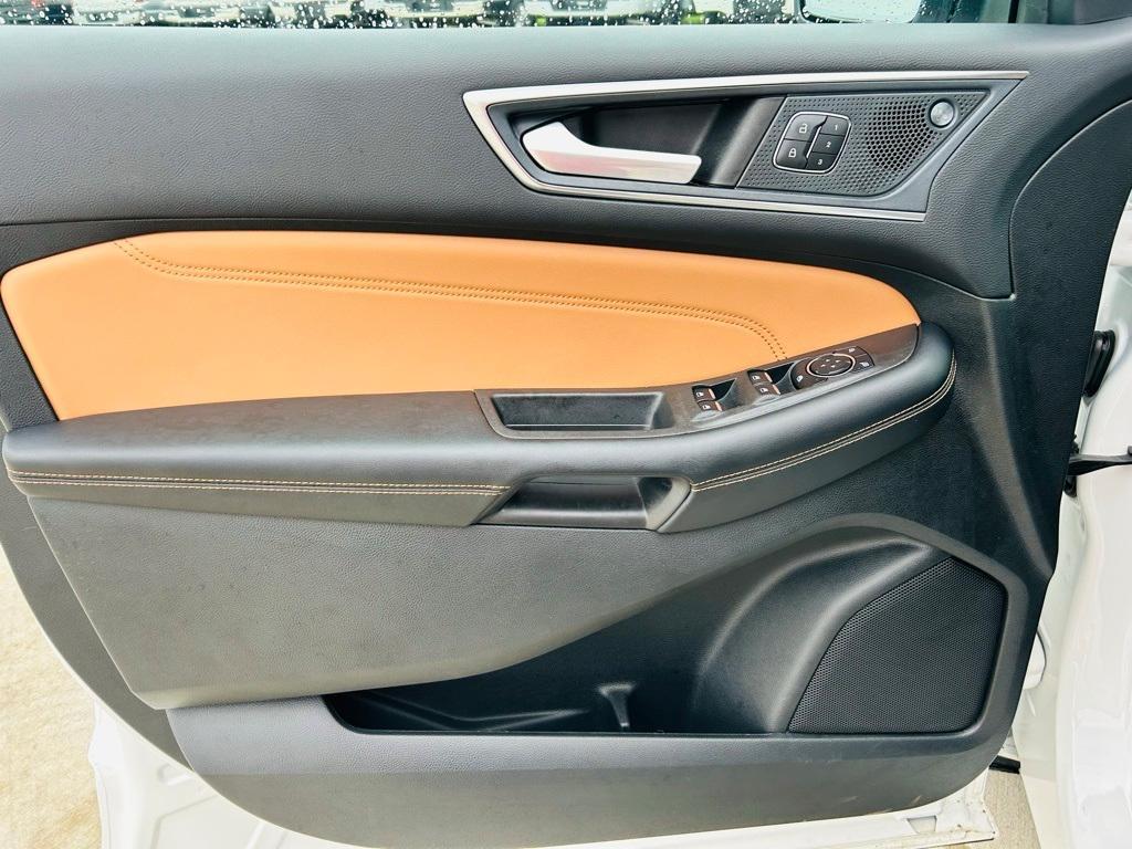 used 2024 Ford Edge car, priced at $36,600