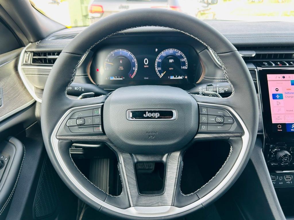 new 2025 Jeep Grand Cherokee L car, priced at $45,710