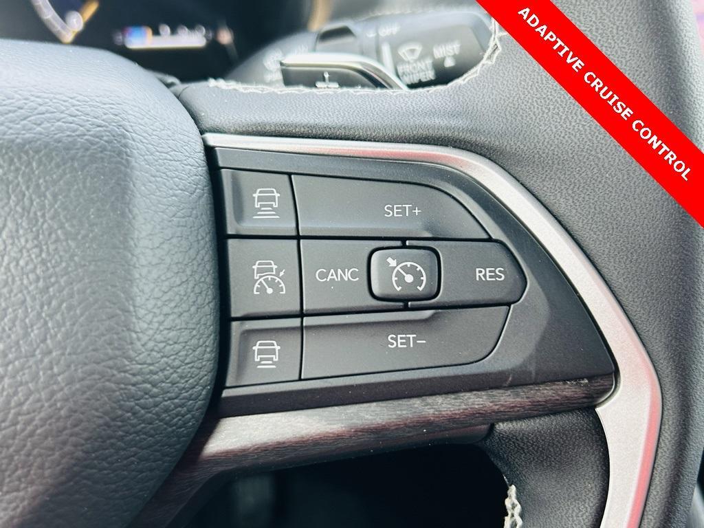 new 2025 Jeep Grand Cherokee L car, priced at $45,710