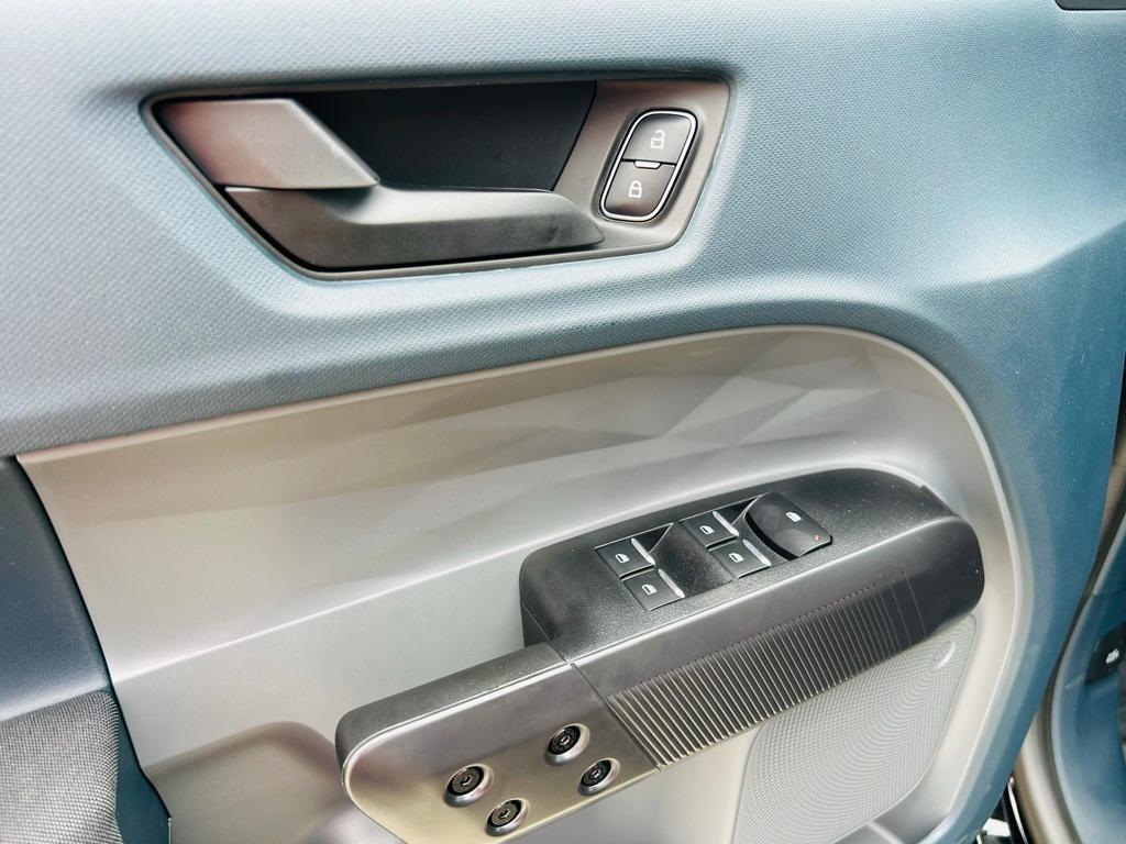 new 2025 Ford Maverick car, priced at $29,400