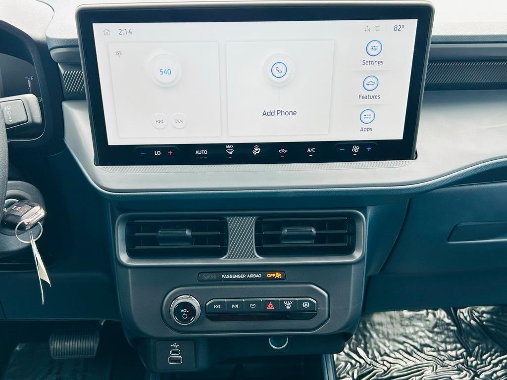 new 2025 Ford Maverick car, priced at $29,400