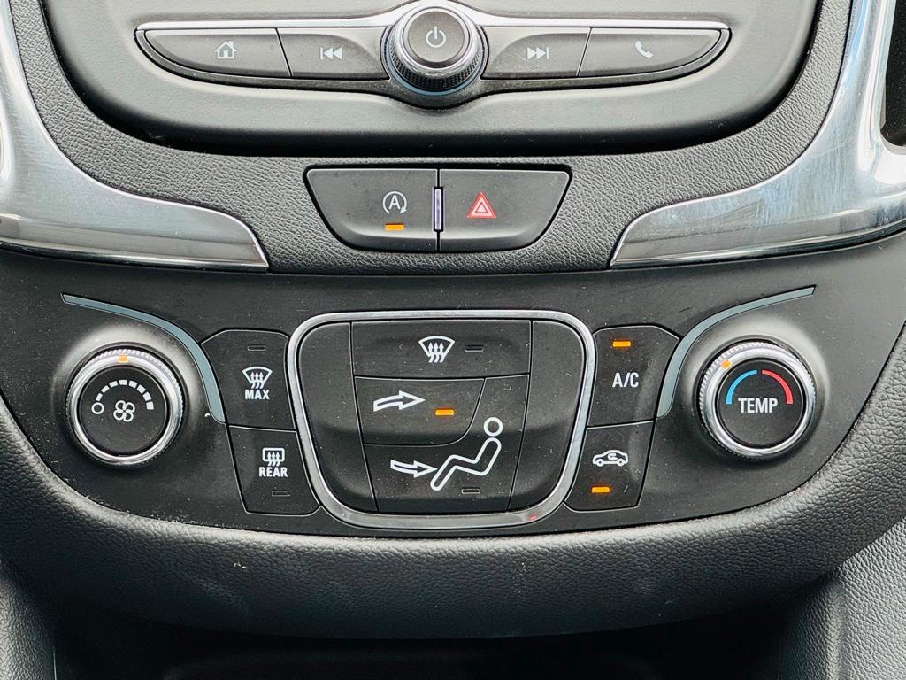 used 2023 Chevrolet Equinox car, priced at $22,200