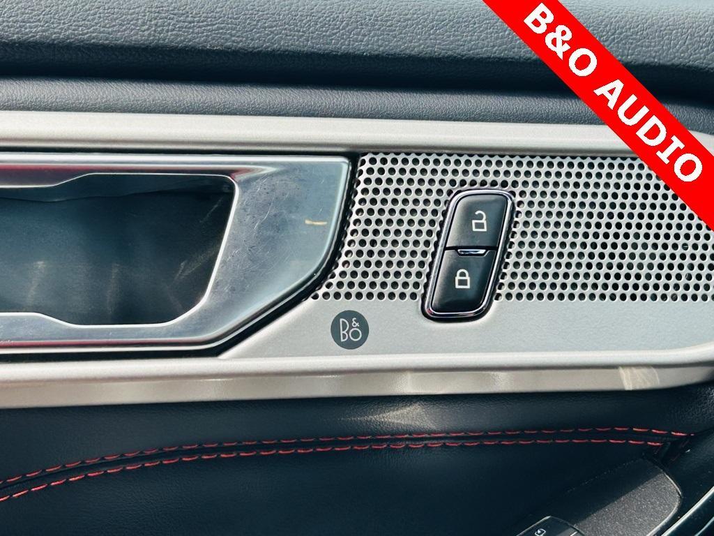 used 2022 Ford Explorer car, priced at $33,000