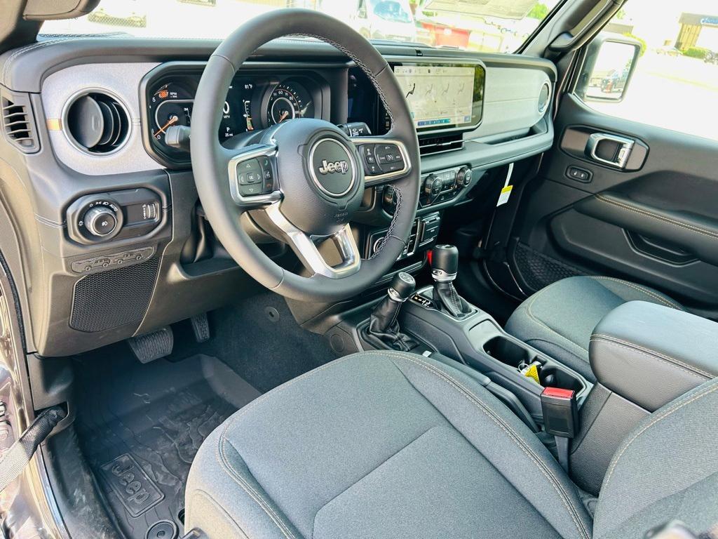 new 2025 Jeep Wrangler car, priced at $49,029