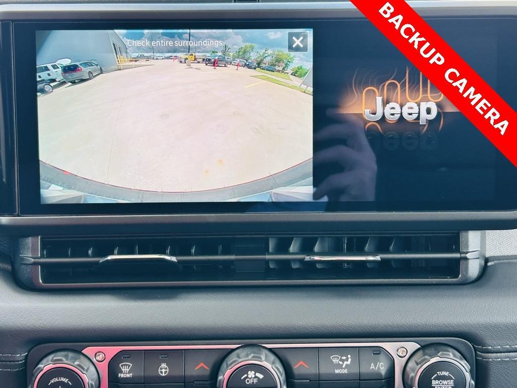 new 2025 Jeep Wrangler car, priced at $49,029