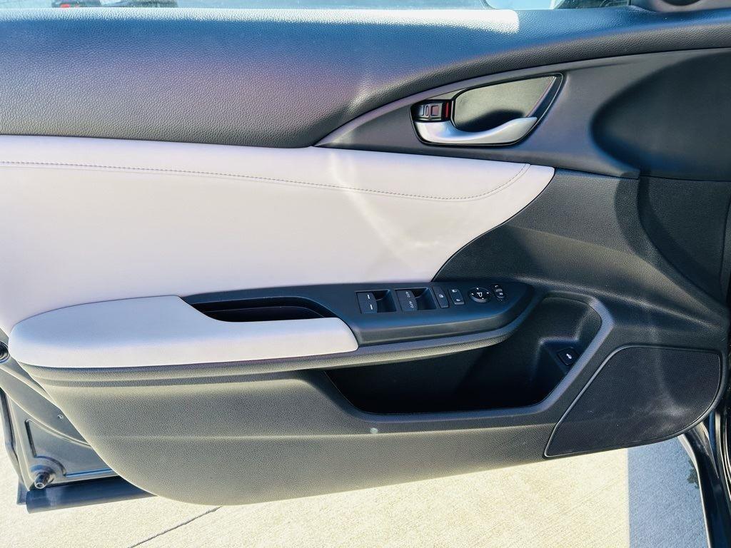 used 2021 Honda Insight car, priced at $22,000