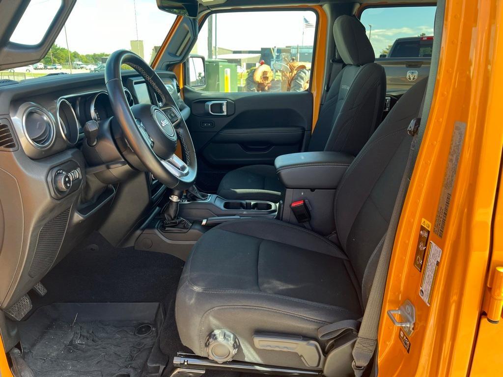 used 2021 Jeep Gladiator car, priced at $32,200