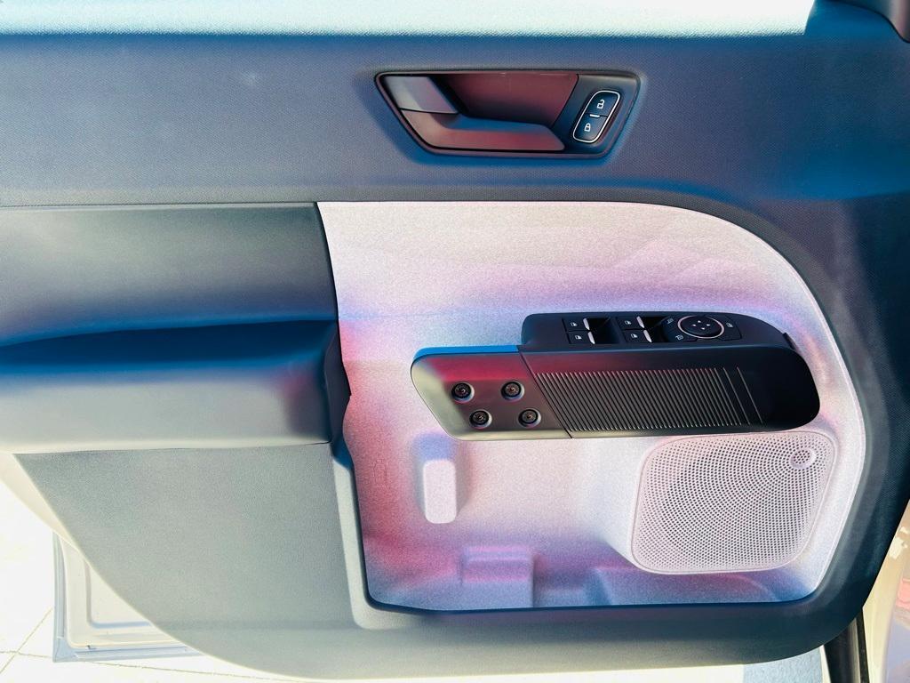new 2025 Ford Maverick car, priced at $31,800