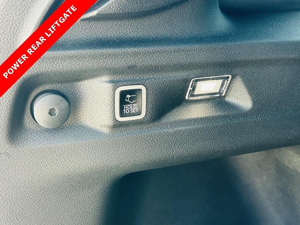 new 2025 Jeep Grand Cherokee L car, priced at $44,678
