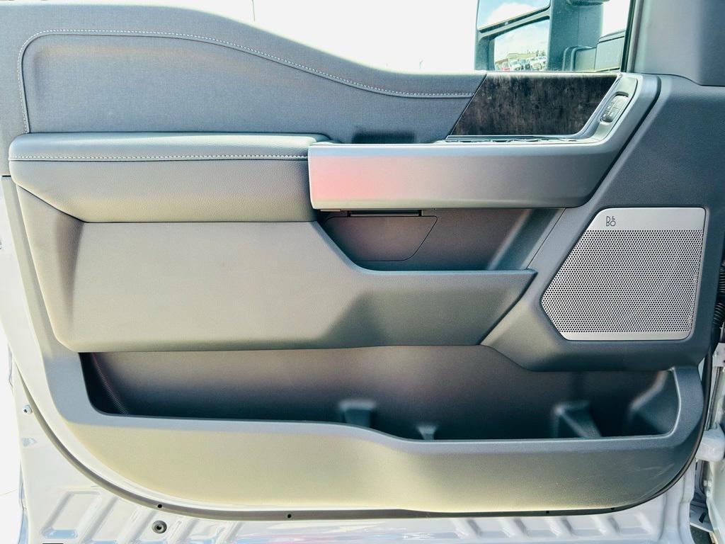 new 2025 Ford F-350 car, priced at $95,170