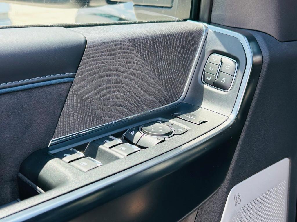 new 2025 Ford F-250 car, priced at $98,390