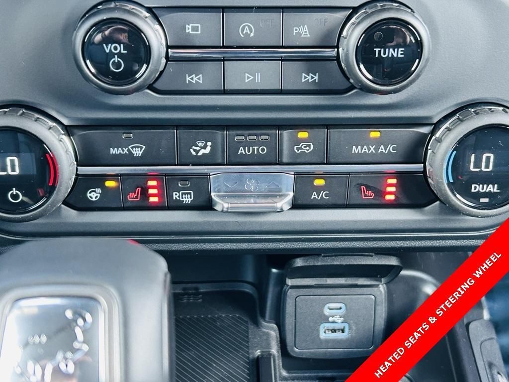 new 2025 Ford Bronco car, priced at $53,255