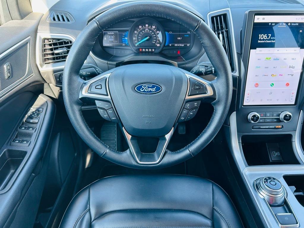 used 2024 Ford Edge car, priced at $25,800