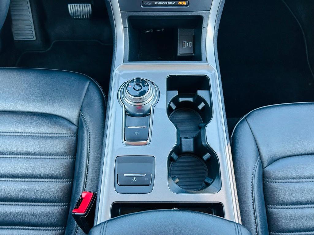 used 2024 Ford Edge car, priced at $25,800