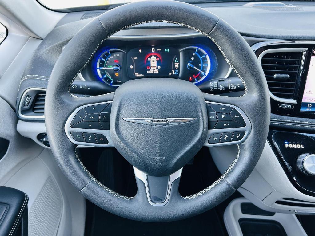 used 2022 Chrysler Pacifica Hybrid car, priced at $20,500