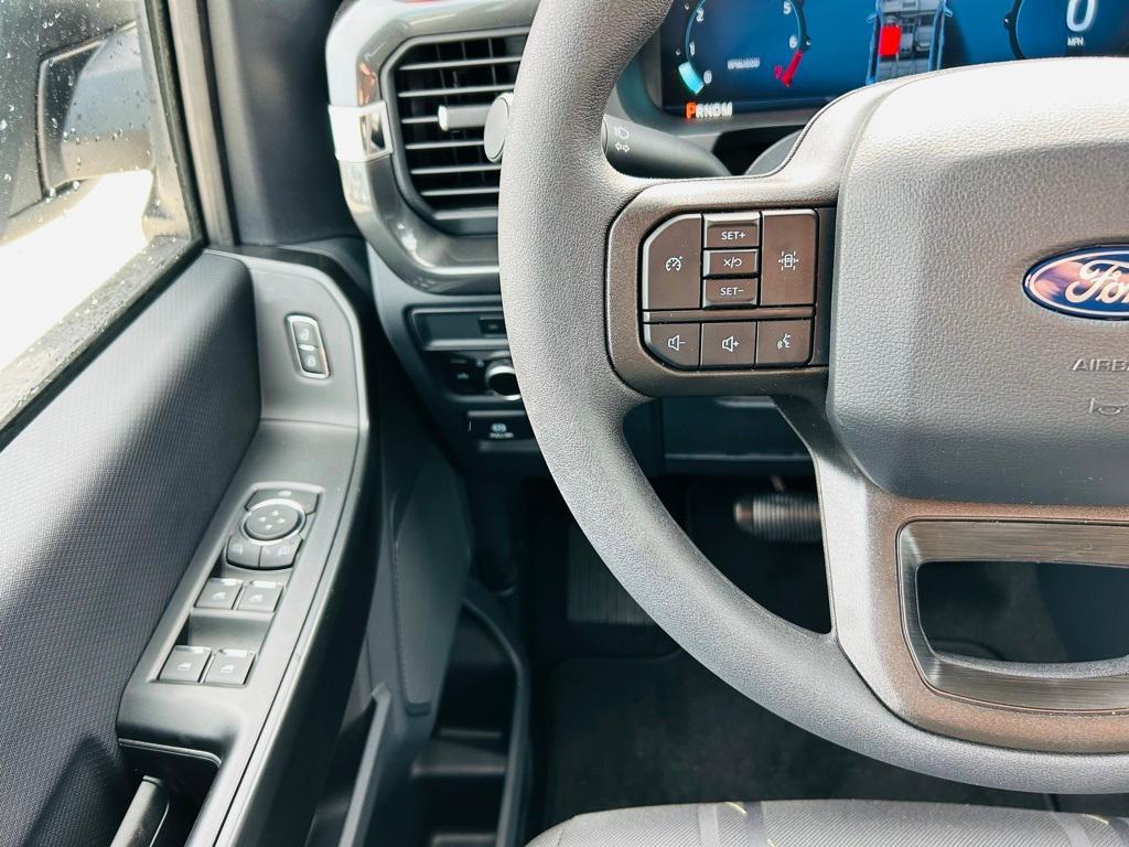 new 2025 Ford F-150 car, priced at $45,390