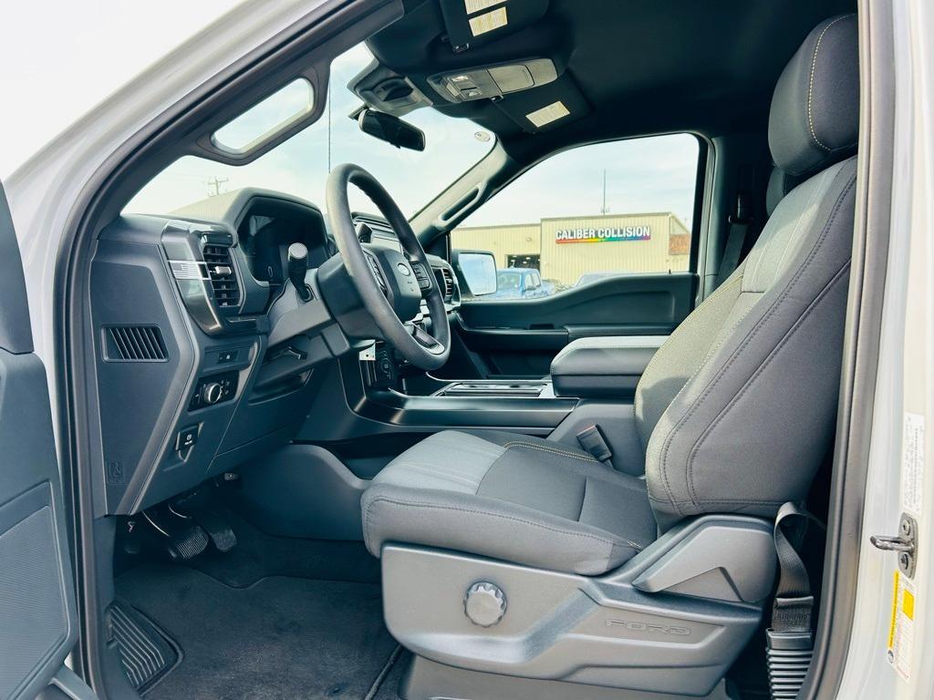 new 2025 Ford F-150 car, priced at $45,390
