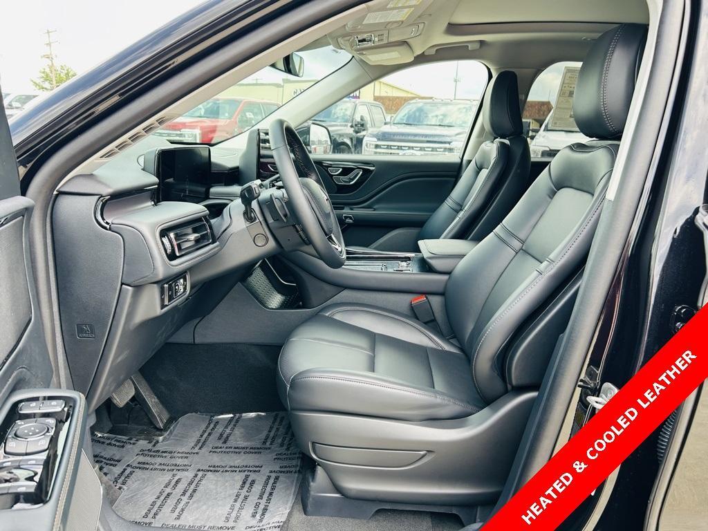 new 2025 Lincoln Aviator car, priced at $61,500