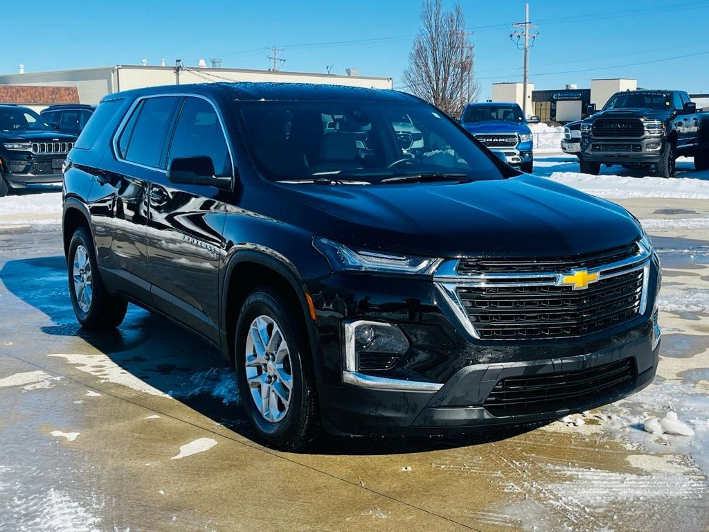 used 2023 Chevrolet Traverse car, priced at $30,000