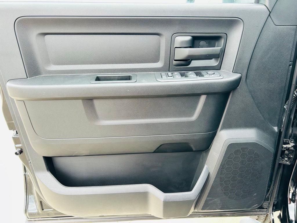 new 2025 Ram 2500 car, priced at $53,837
