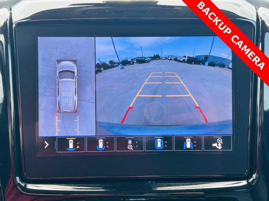 used 2020 Chevrolet Traverse car, priced at $30,000