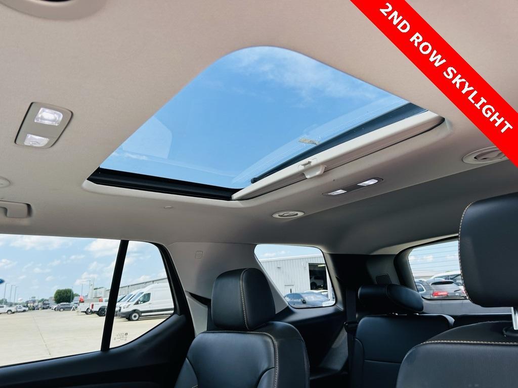 used 2020 Chevrolet Traverse car, priced at $30,000