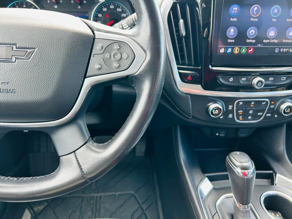 used 2020 Chevrolet Traverse car, priced at $30,000