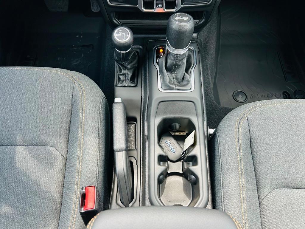 new 2025 Jeep Wrangler car, priced at $50,862